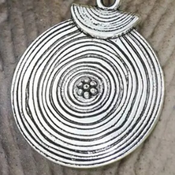 Vintage Retro Ethnic Round Disc Necklace & Earring Set - Silver Electro-Plated - Picture 3 of 4